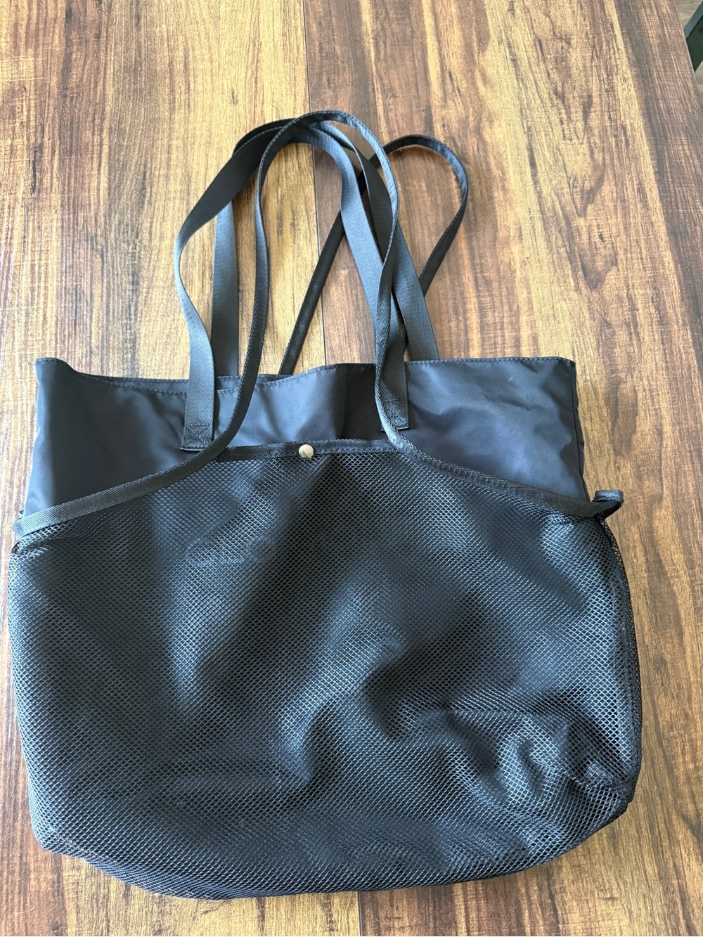 Everyday Black Mesh Tote Bag with Double Straps